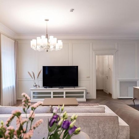 Luxury 2Bdr Heart Of Old Town Apartment Vilnius Luaran gambar