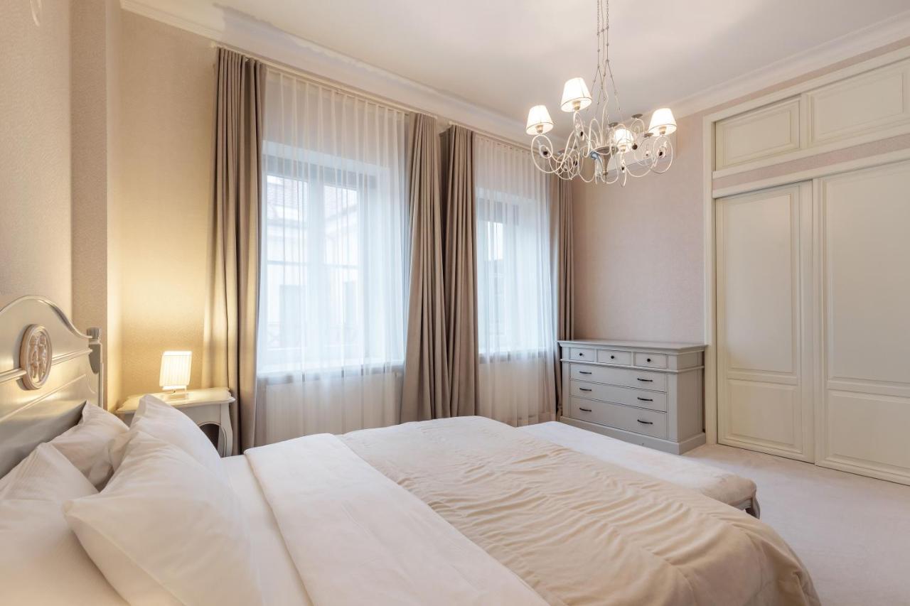 Luxury 2Bdr Heart Of Old Town Apartment Vilnius Luaran gambar