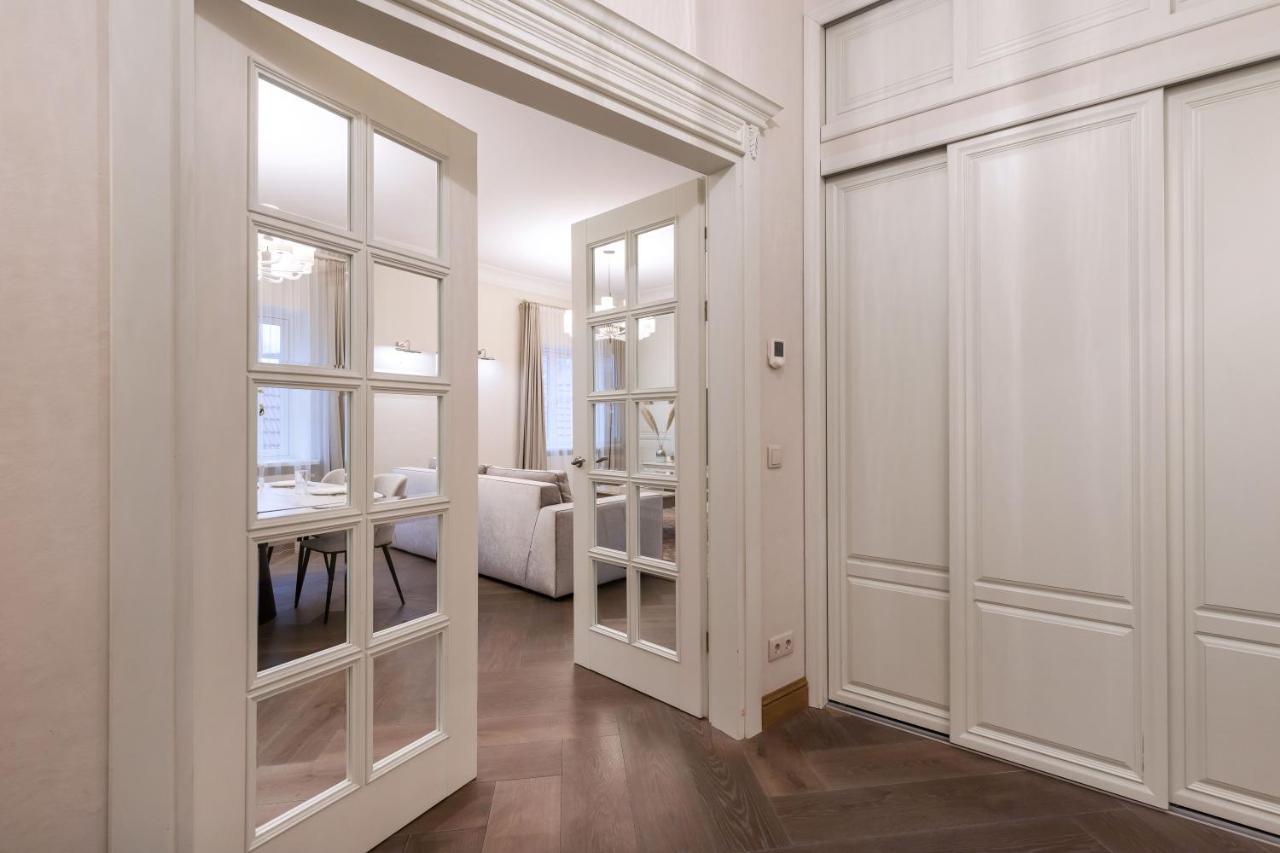 Luxury 2Bdr Heart Of Old Town Apartment Vilnius Luaran gambar