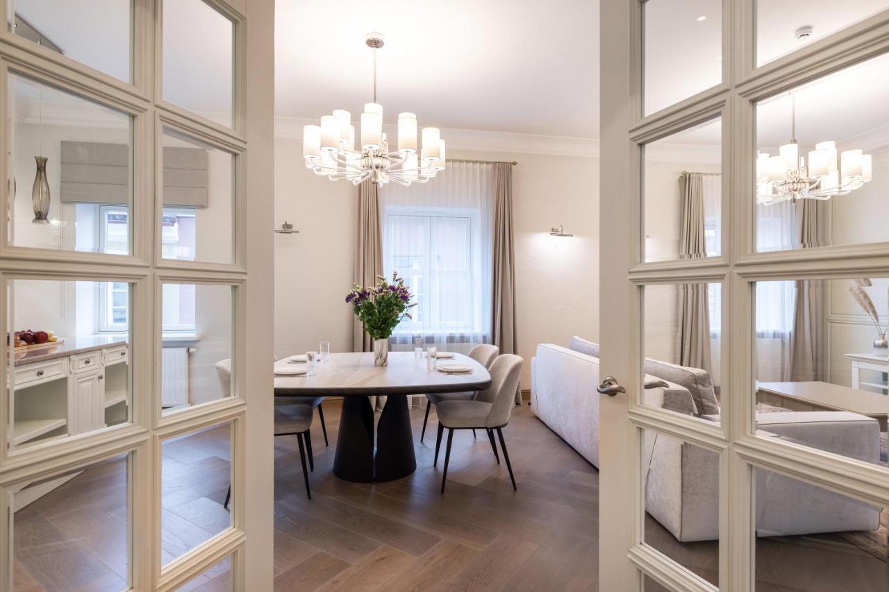 Luxury 2Bdr Heart Of Old Town Apartment Vilnius Luaran gambar